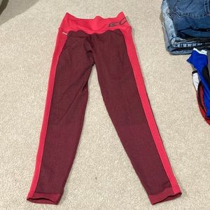 Echt arise scrunch butt leggings